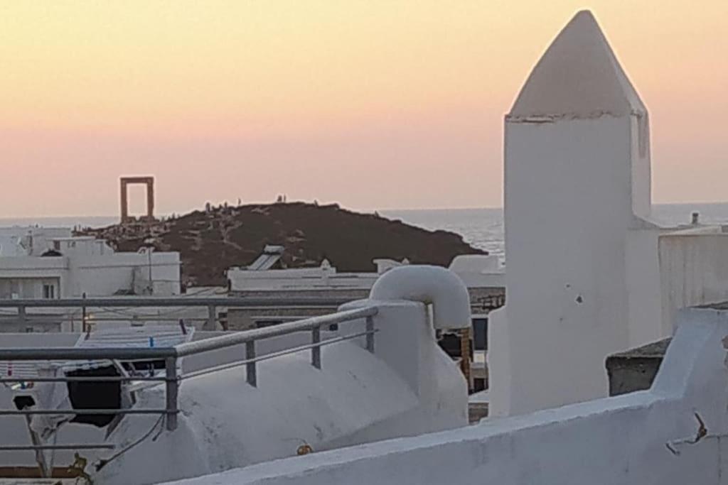 Naxion Esti - Διαμονή Στην Παλιά Χώρα Της Νάξου Naxos City Exterior foto